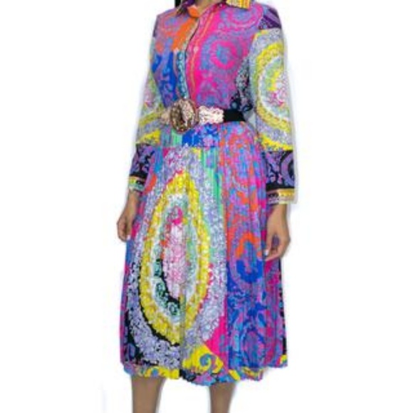 SOLD!!!!!  2 piece skirt set - Picture 2 of 2